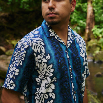 Hibiscus Panel Aloha Shirt