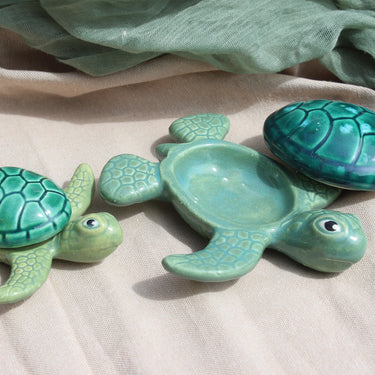 Sea Turtle Box with Lid