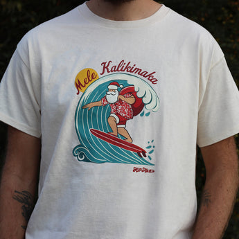 Surfs Up Santa Tee