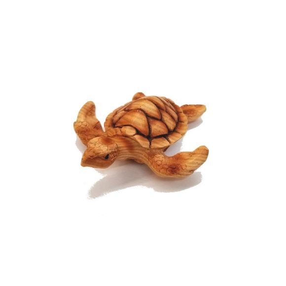 Sea Turtle Wood Carving – Hilo Hattie